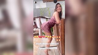 Paola Saulino twerking