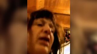 Primo piano moglie italiana che cavalca il cazzo