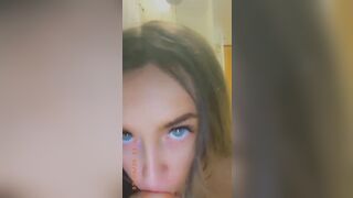 Con quegli occhi hai tutti i cazzi che vuoi