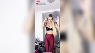 Christina bella tettona