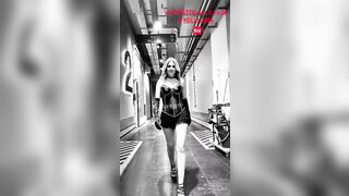 Adriana Volpe super cosce