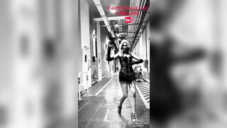 Adriana Volpe super cosce