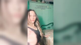 Teen con bel culo twerka