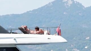 Guardala come succhia