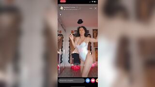 Sexy tettona italiana