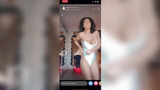 Sexy tettona italiana