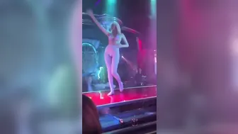 Ilaria siga ufo video porno su ItPornIt