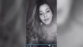 Teen italiana con belle tette