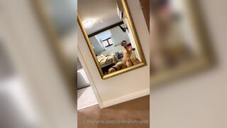 Scopata a pecorina allo specchio OF