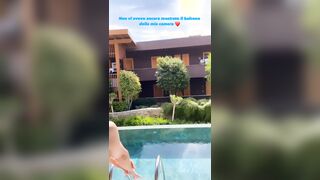 In bikini dalla mia camera