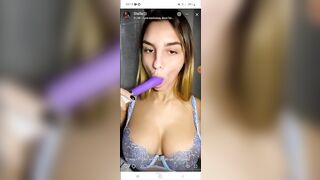 Molto bello questo dildo Teen italiana Of