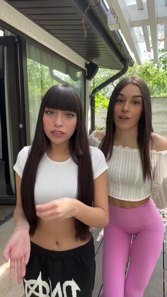 Ci hanno bannate da onlyfans perchè abbiamo scopato in pubblico