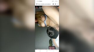 Lecca la fica a fidanzata 18 enne onlyfans