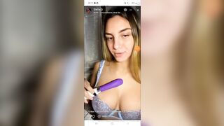 Ragazza italiana diciotto anni live onlyfans