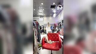 Emanuela nuova diretta in diretta dallo studio televisivo OF