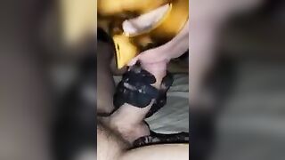 Pompino moglie italiana in mascherina e guanti