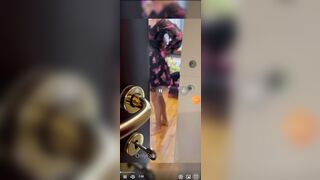 Famosa italiana spogliarello spy Of