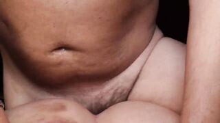 Mi piace sfondarti come una puttana che troia che sei