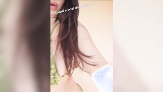 Marika bella tettona napoletana in bikini