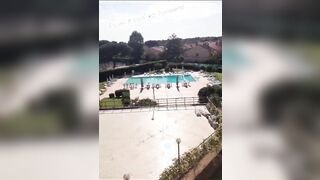 Marika bella tettona napoletana in bikini