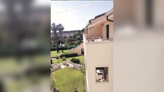 Marika bella tettona napoletana in bikini