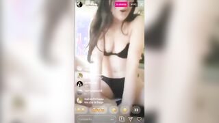 Diretta IG teen che le esce