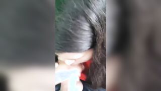 Pompino fidanzata diciottenne che sputa schifata la sborra