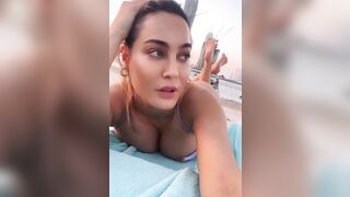 Paola Saulino in bikini