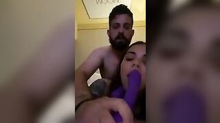 Stai godendo puttanella?