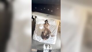 Mady sextape in camera da letto