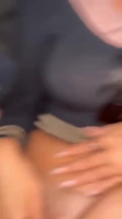 Dammelo dentro Sei venuta vacca
