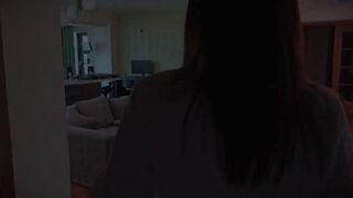 Danika becca l'amica Giada a spompinare il suo fidanzato