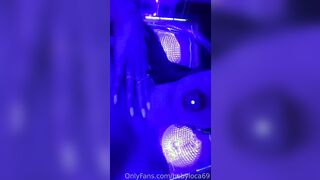 Mi masturbo per te al solarium guardami OF