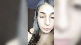 Prerisco il cazzo che la sborra - Teen italiana troia