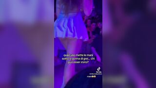 Chi è il fortunato che le ha palpato il culo? Tiktok