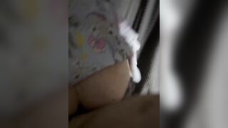 Moglie tettona si fa scopare e riempire la bocca di sborra