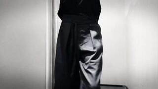 Spogliarello ragazza bionda italiana OF