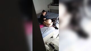 Stai facendo la puttana in cam? Ora ti sistemo io puttana e ti inculo