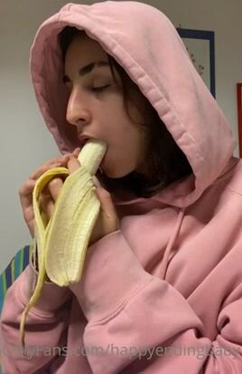 La banana deepthroat OF