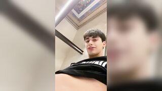 Pompino bella fidanzata mora