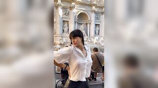 Martina tette outdoor a Roma