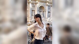 Martina tette outdoor a Roma