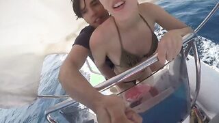 Fidanzata scopata in vacanza in motoscafo