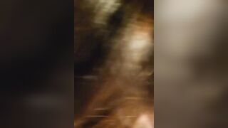 Pompa moglie italiana con belle tette