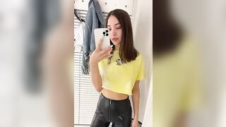 Studentessa esce le tette Selfie cellulare