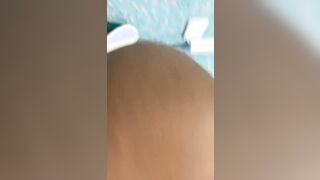 Italiana 18 anni tettona e culona si spoglia e si masturba