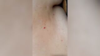 Moglie nuda al mare si sditalina la fica