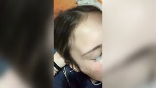 Le riempio la faccia di sborra Diciottenne troia