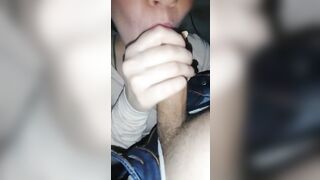 Pompino giovane fidanzata porca