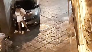 Beccati a scopare in strada